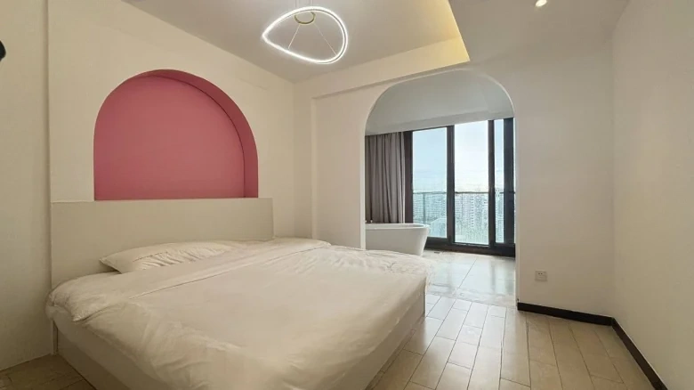 Half Mountain Peninsula Phase III East Sea Bay - View 3