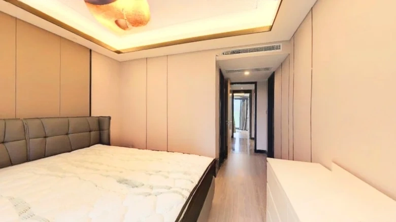 Green City Deep Blue - View 7