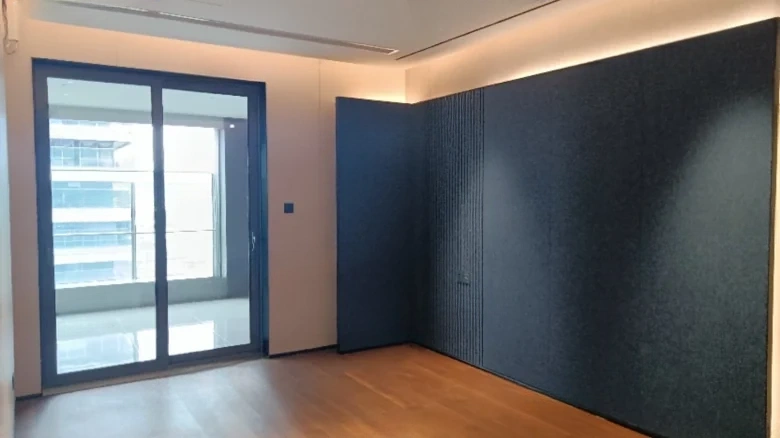 Mountain Bay 8 - View 4