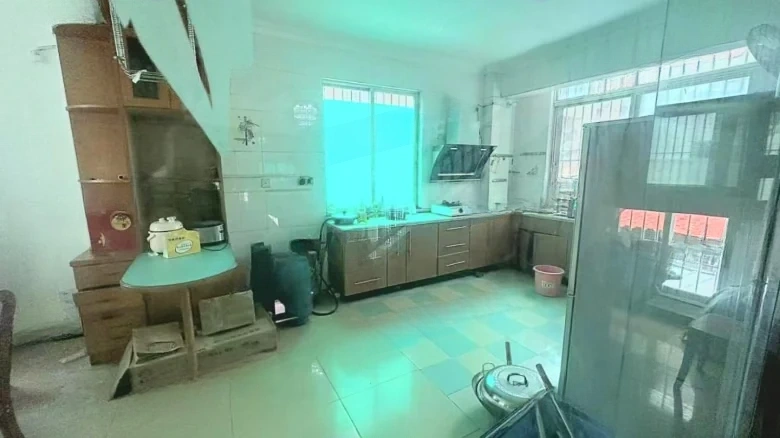 Royal Garden - View 12