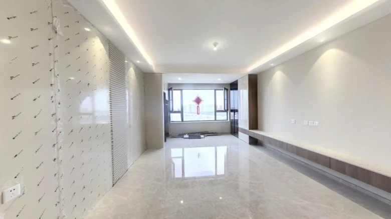 Poly Real Estate Cloud Top - View 6