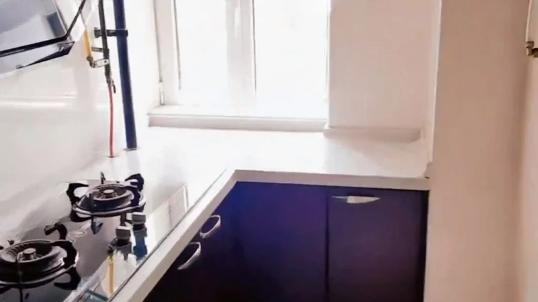 Purple Gold Tower - View 3