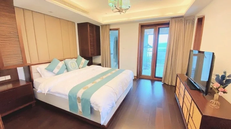 Half Mountain Peninsula Central Sea View Boulevard - View 4