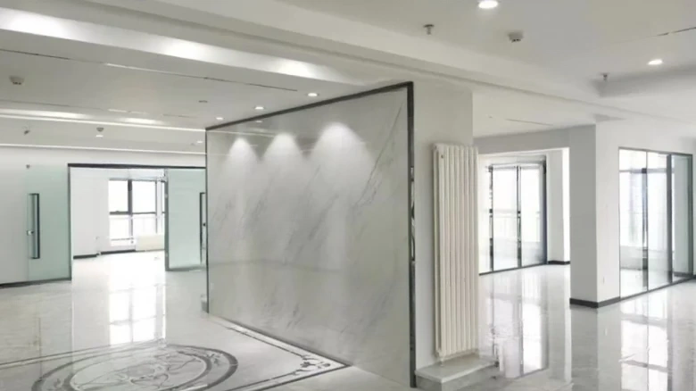 Lanzhou Zhongtianjian Square - View 1