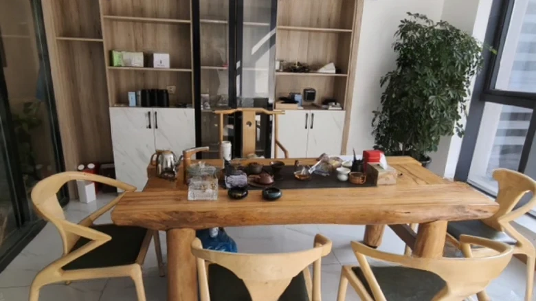 Lanzhou Zhongtianjian Square - View 1