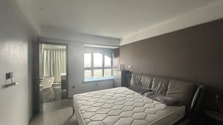 Holiday Garden - View 6