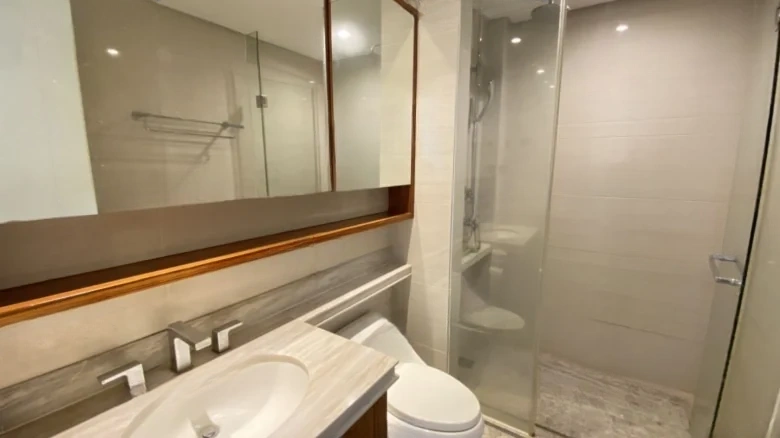 Half Mountain Peninsula - View 6