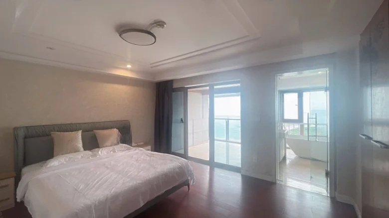 Half Mountain Peninsula Central Sea View Boulevard - View 4