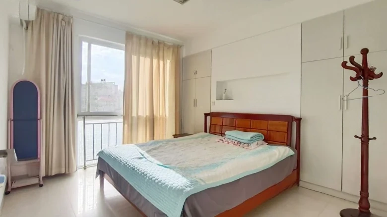 Haiyue Peninsula Cityscape - View 2