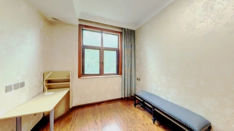 Zhonghai Shang Hu Shi Jia - View 3