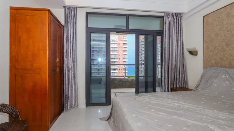 Dadonghai Half Mountain No.1 - View 4