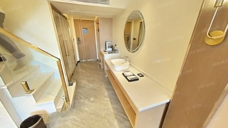 Guangda Group Zhaitianmen Center - View 3