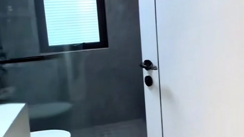 Capital No.1 - View 6