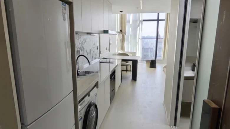 Cloud Seal · Joy Seal - View 4