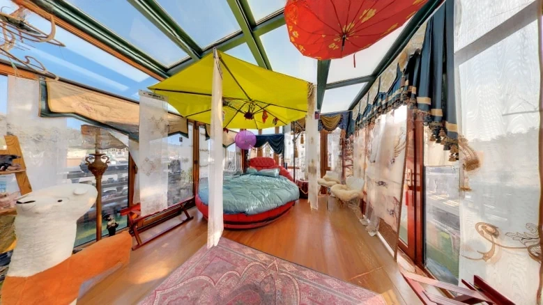 Marine Sunlight - View 9