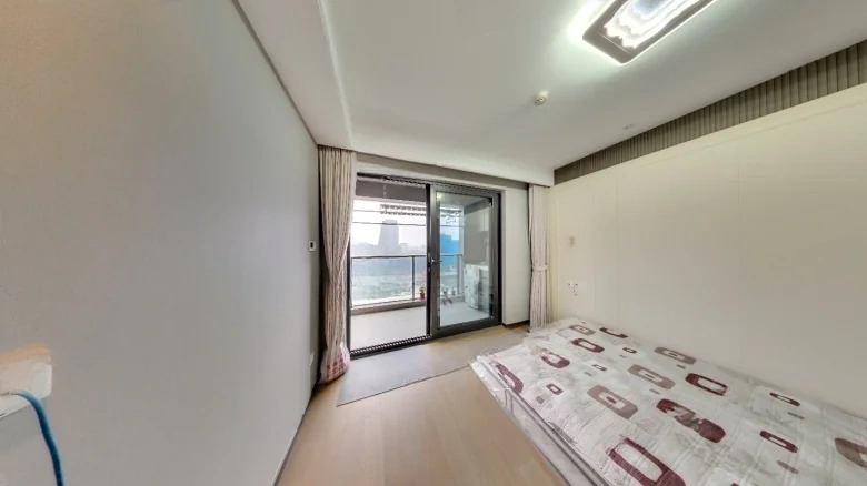 Spring Breeze on the Lake - View 2