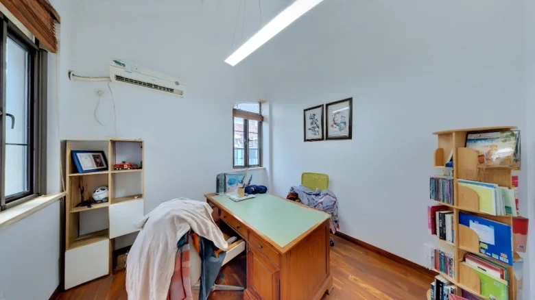 Lord's Land County - View 6