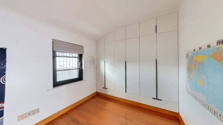 Lion Garden Pavilion - View 3