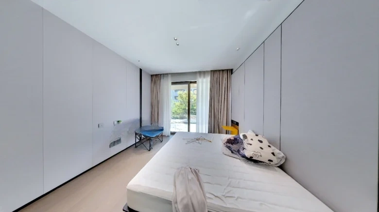 Luyue Jiangcheng - View 2