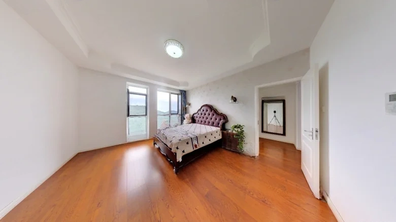 Unknown Mountain Ridge - View 2