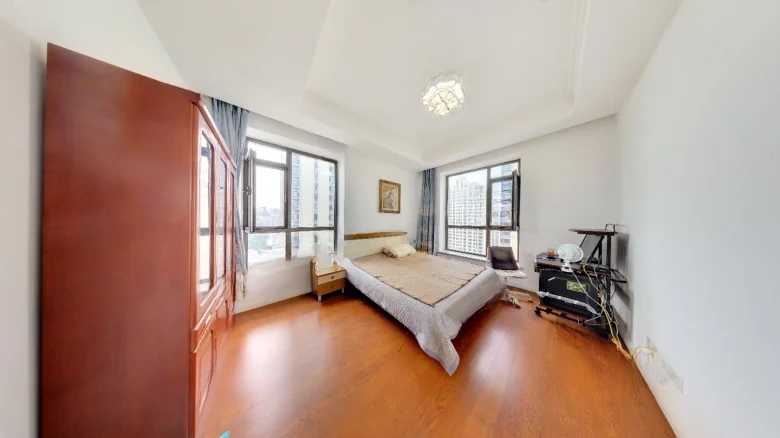 Unknown Mountain Ridge - View 4