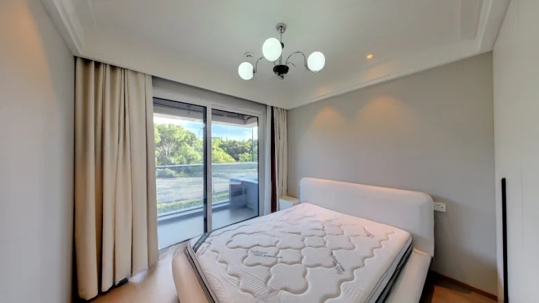 Riverside Elite Residence - View 5