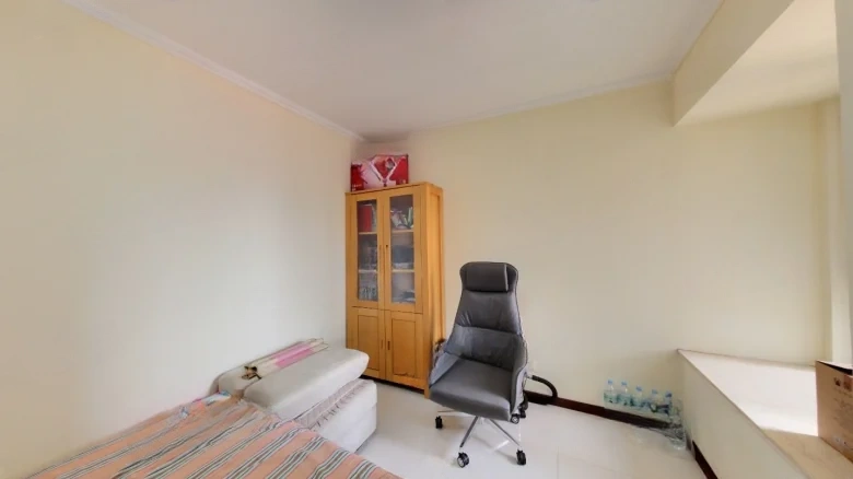 Zhonghai Yinhai No 1 - View 2