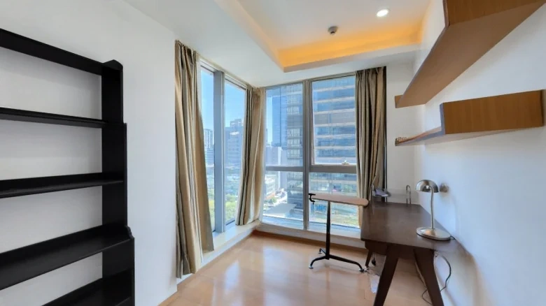 Global Circle 188 - View 6