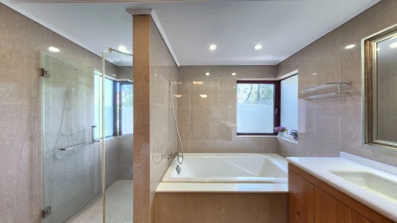 Silver Wave Golf Villa - View 17