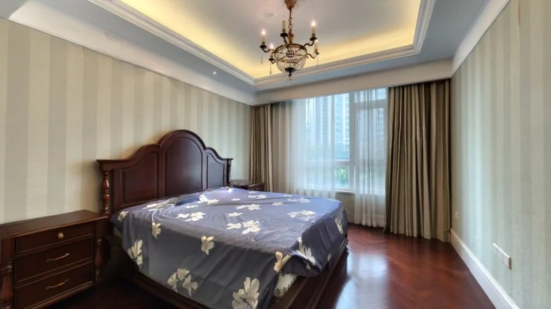 Hendrick New Heaven and Earth - View 2