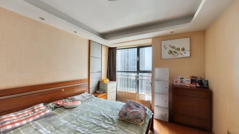 Lushang Shoufu - View 2