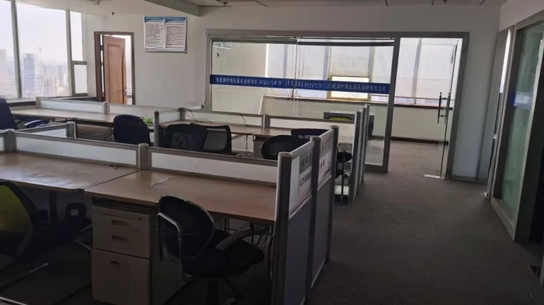 Atlantic International - View 7