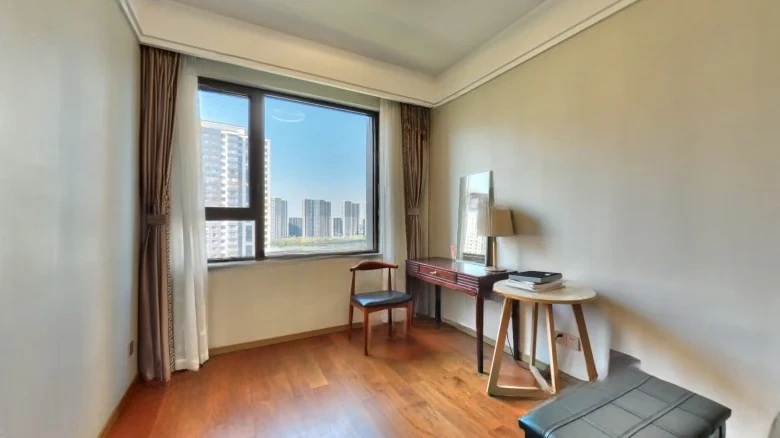 Zhengrong Riverside Purple Mansion - View 4