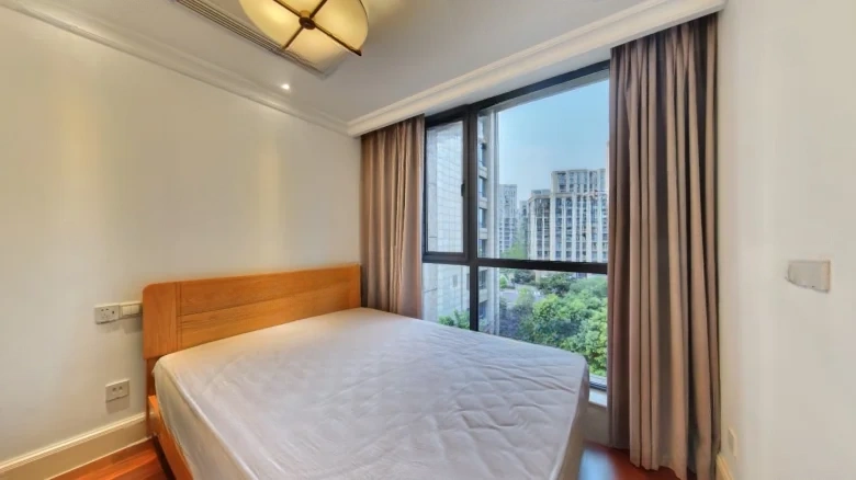 Sky City Mansion - View 6