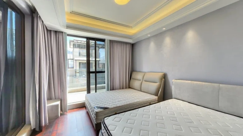 Heavenly Restful Mansion - View 8