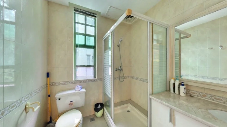 White Cloud Castle Luxury Garden - View 13