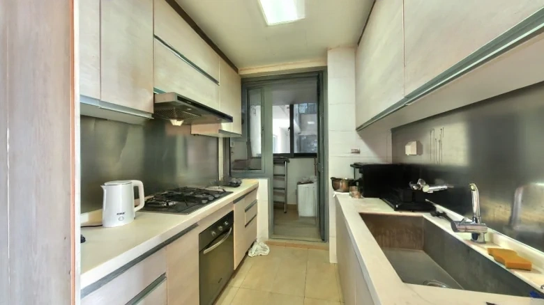 Scents Lake Garden - View 8