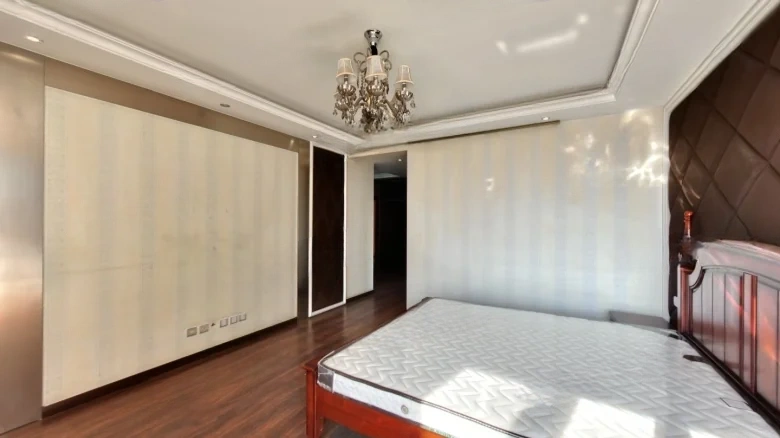 Goldenfield Evergreen Bay · Skyview - View 7