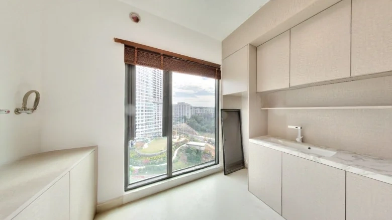 Zhonghai Yuexiang Terrace - View 12