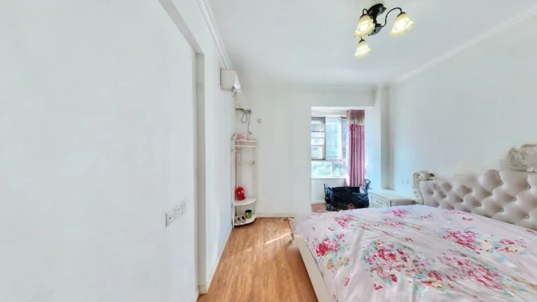 Sainteley International Garden - View 3