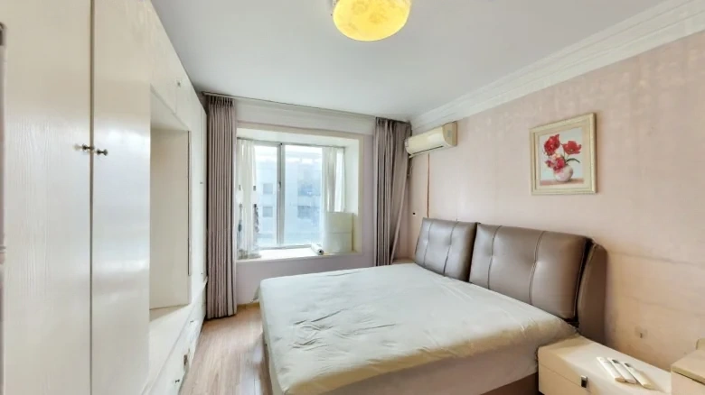 Platinum Residence - View 2