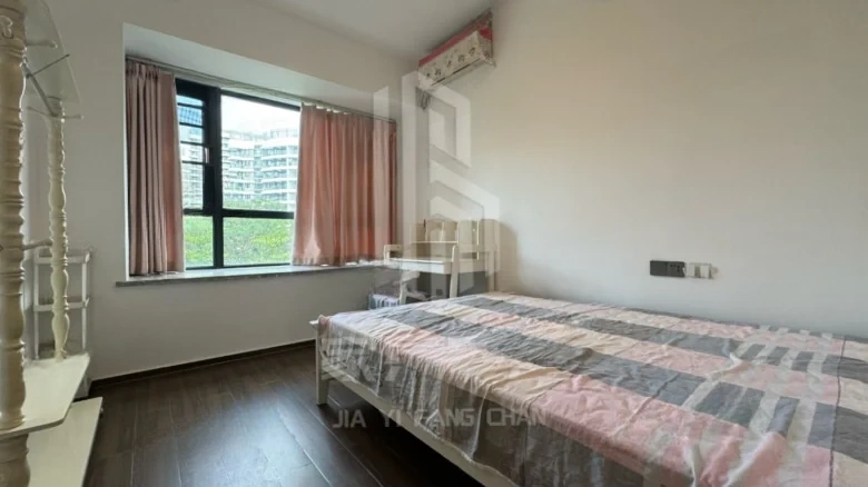 Sanya Yanshan Lake - View 3