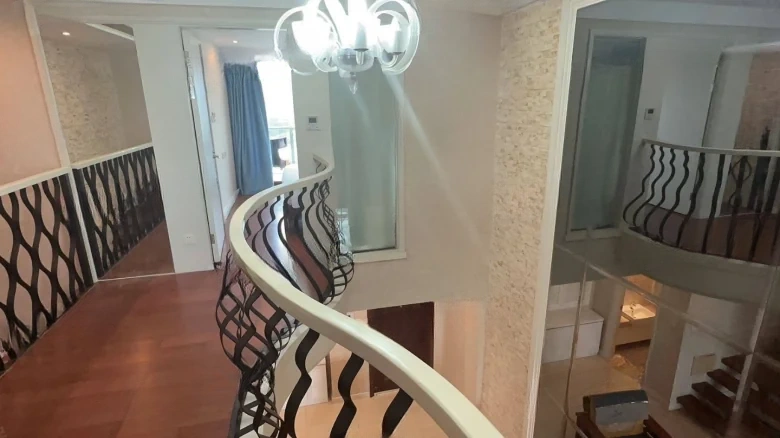 Halfway Mountain Peninsula Central Sea View Boulevard - View 5