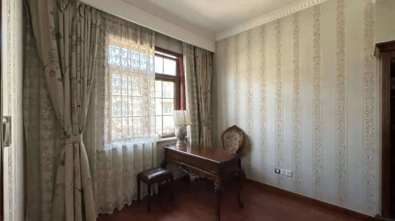 Elegant View - View 10