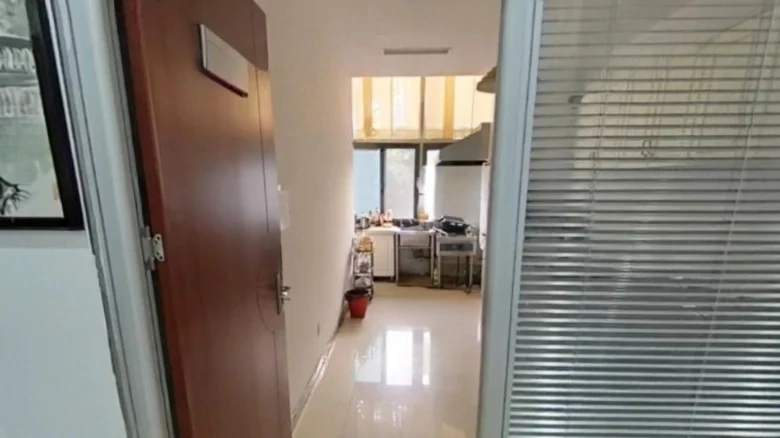 Tiger踞Bridging Road - View 6