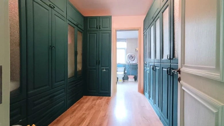 Longhu Xiangti Stroll - View 22