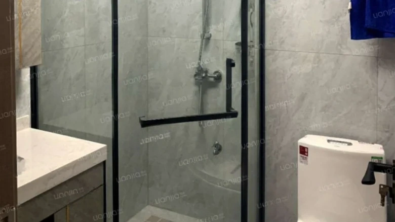 Bailu Li Apartments - View 4