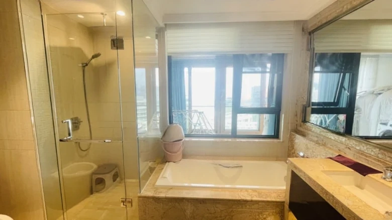 Half Mountain Peninsula - View 7