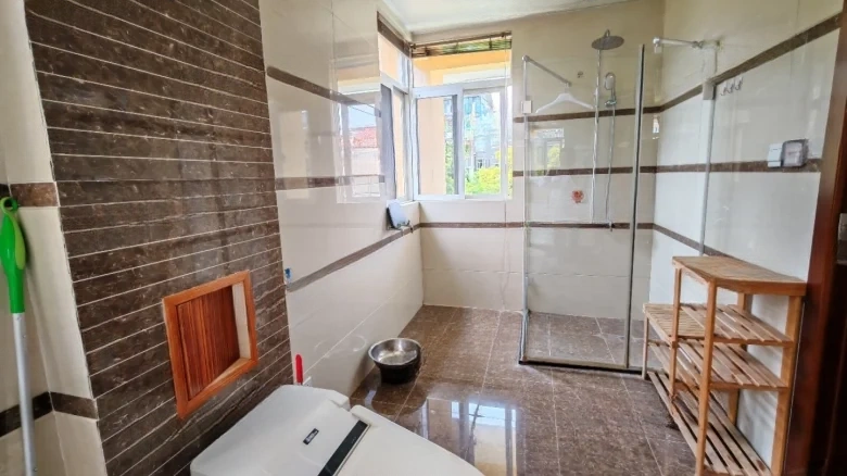 Yiqing Garden - View 11