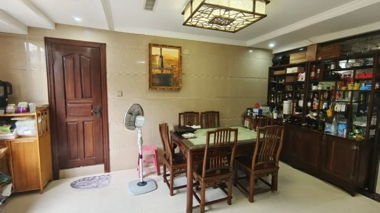 Omeida Mountain Landscapes - View 5